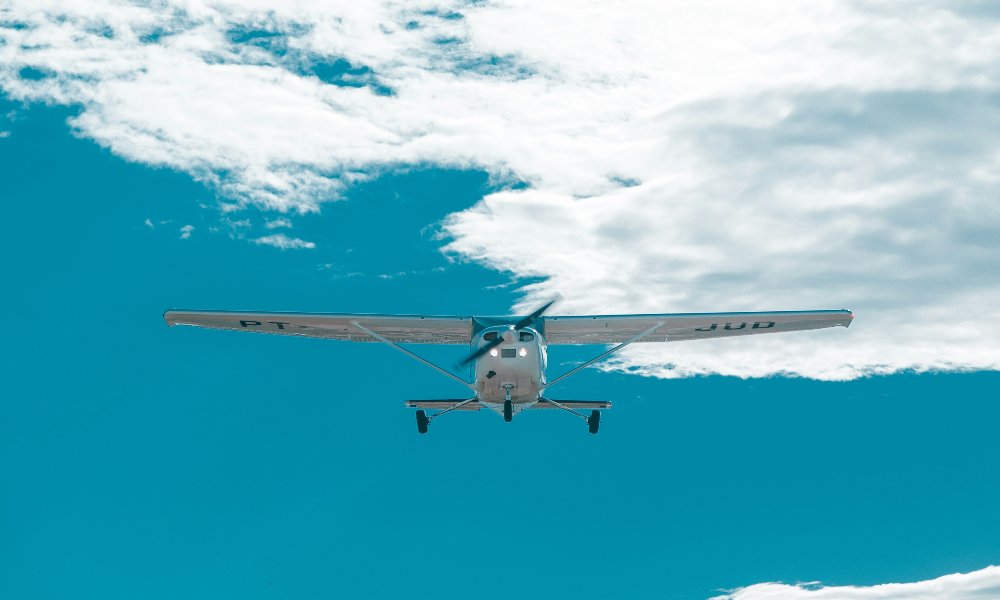 Knife-Wielding American Hijacker Shot Dead By Passenger On Belize Flight