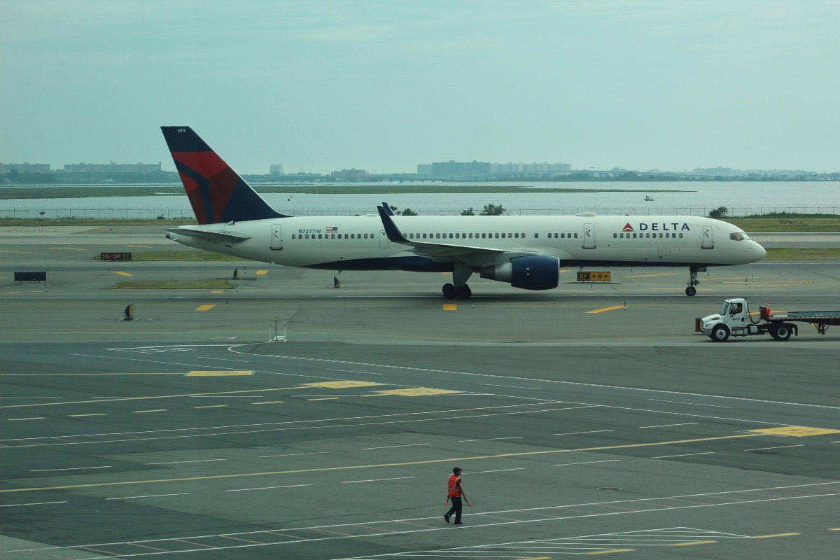 Stowaway Flies From New York To Paris, Disrupts Return Flight, And Then Stays In France